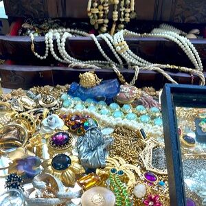 All Vintage Spectacular Sale